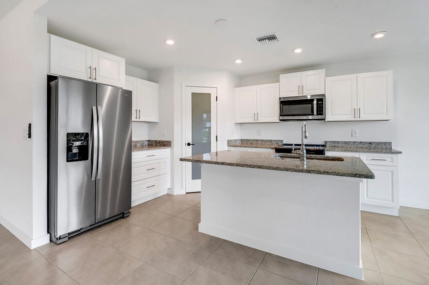 How Home Builders in Cape Coral FL Bring Your Vision to Life | by Sposen Homes | Apr, 2025 | Medium