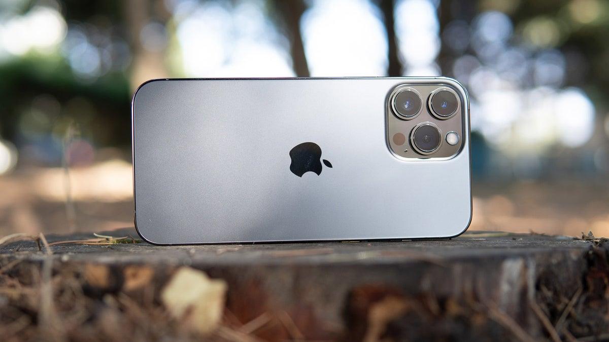 What Makes the iPhone 13 Pro Max a Great Long-Term Investment? |...