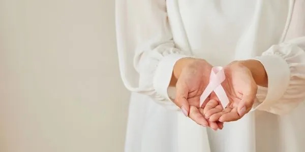 Women's Cancer: How to Spot the Early Warning Signs - AVee Hospital Vaishali