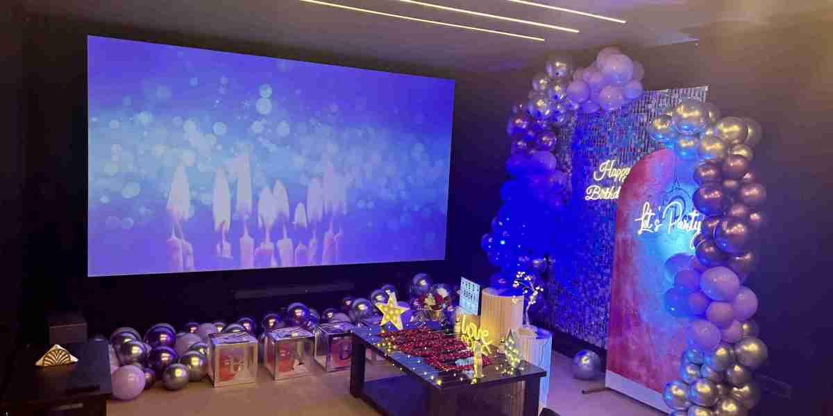 Exploring the Charm of a Private Theatre in Delhi for Couple Experiences