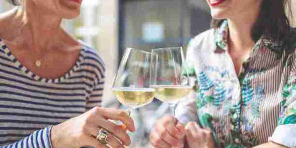 From Wine Nights to Weekends Away: The Stainless Steel Tumbler That Does It All