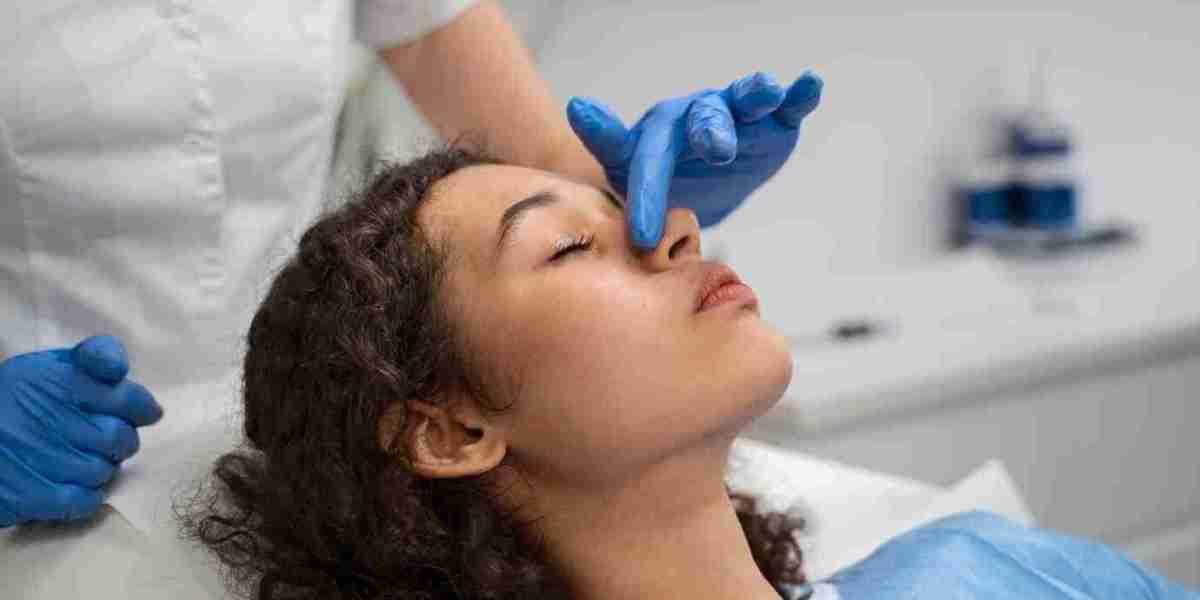Dermatillomania Treatment – Finding Healing Beyond the Habit