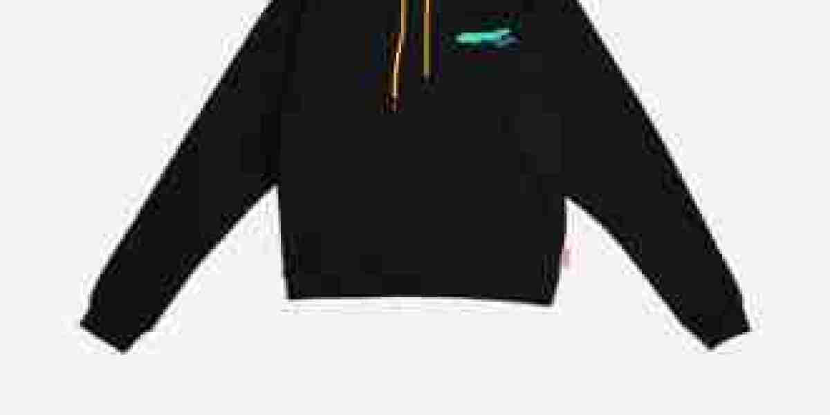 Lacoste TH6710 Polos Listed Under Buttafly’s Luxury Edit