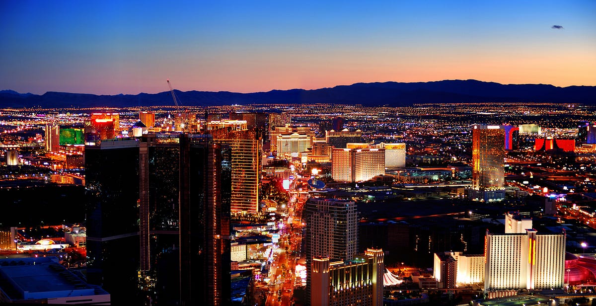 From dance floors to dinosaurs, see the best of Las Vegas. Las Vegas is a big city that never stops moving, no matter what time of day or night. | by Daveed | Jul, 2025 | Medium