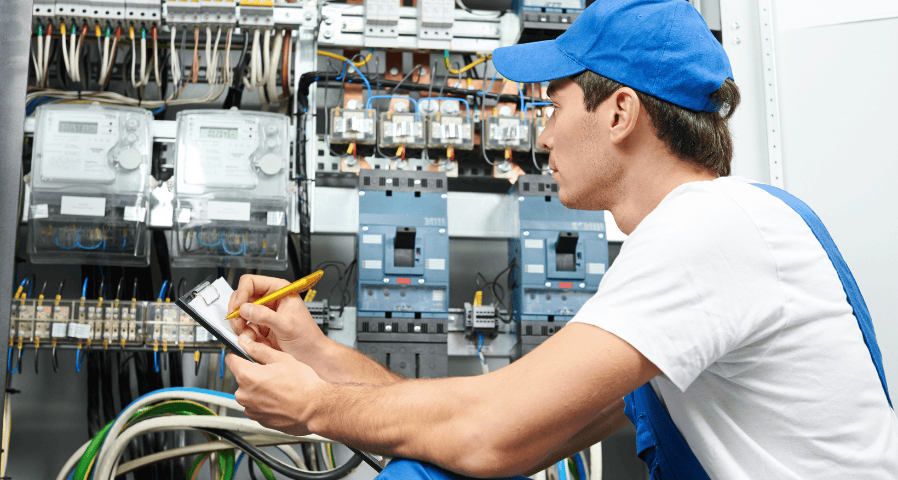 Choosing the Right Electrician: Residential vs. Commercial Electrical Services Explained - guest-post.org