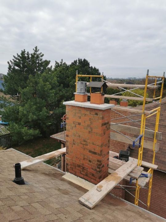 How to Spot Early Signs of Chimney Damage Before It’s Too Late - Red Robin Masonry