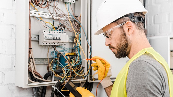 Edinburgh Electrician | Expert Electrical Services | DLP Group