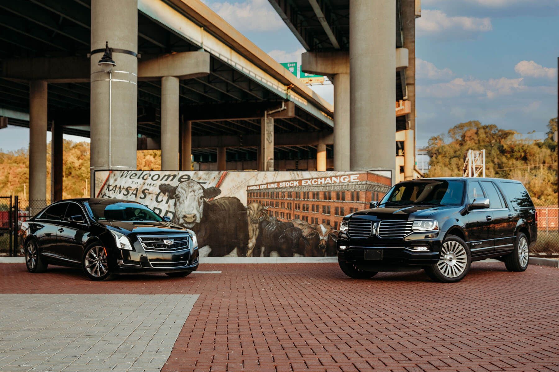 Limo Service Overland Park | Black Car & Party Bus Rental