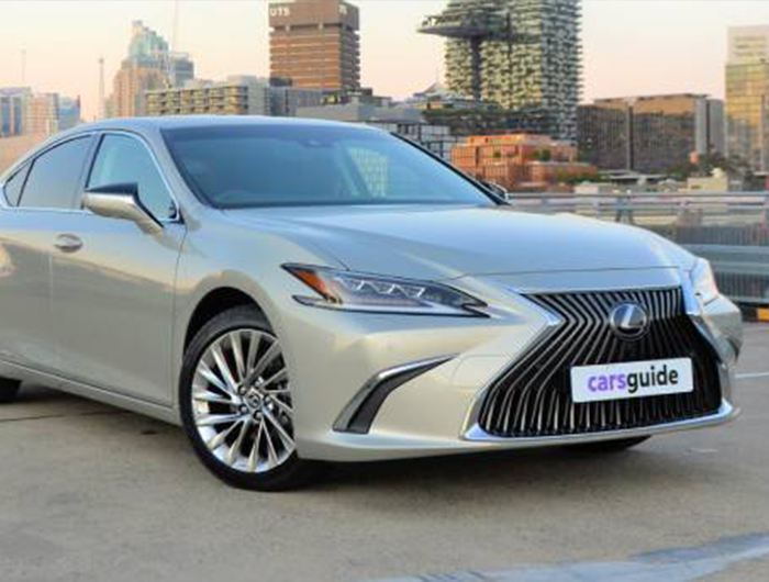 Dandenong Taxi Service | Silver Executive Cab