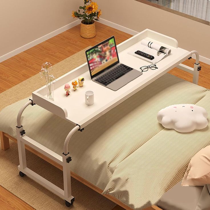 Helpful Guide to How Overbed Tables Make Life More Comfortable              