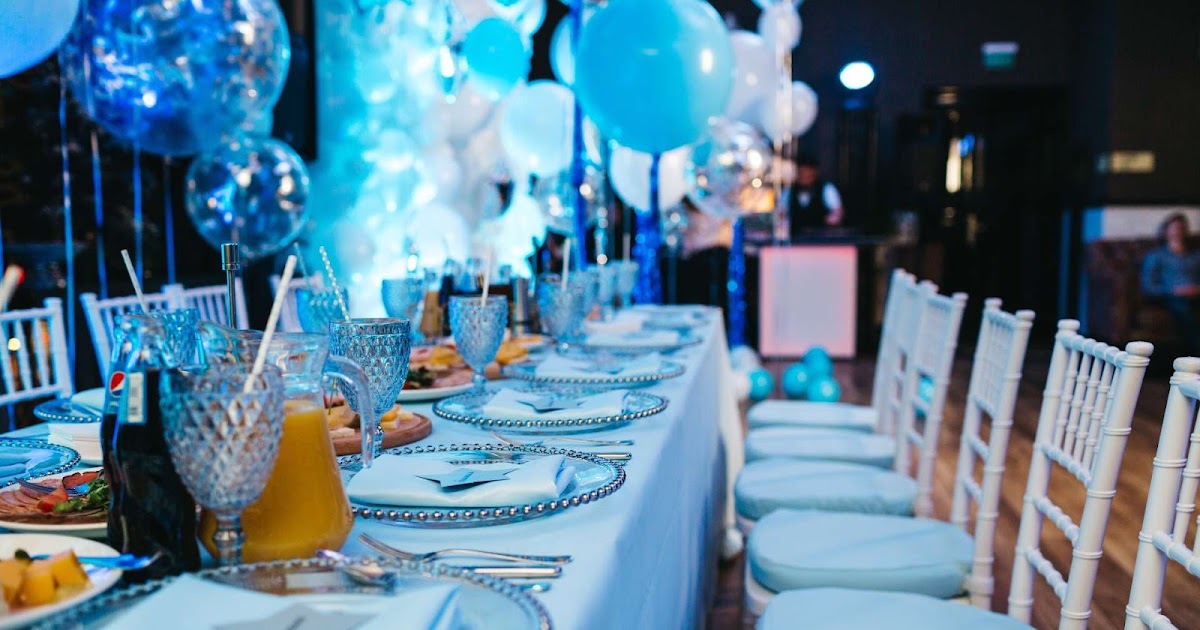 Buffet vs Plated: What Suits a Small Party Catering in NYC