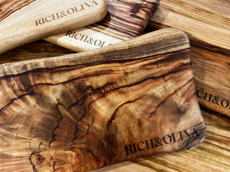 Custom Engraved Cutting Boards | Stonewood Collections