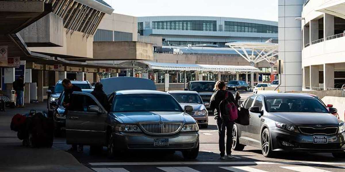 How Dallas Airport Transportation Enhances Your Vacation Experience