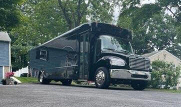 MA Limousine Company | Wedding, Airport & Corporate Transport