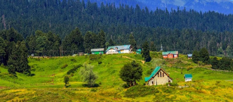 Kashmir Tour Package – Discover Paradise on Earth with...