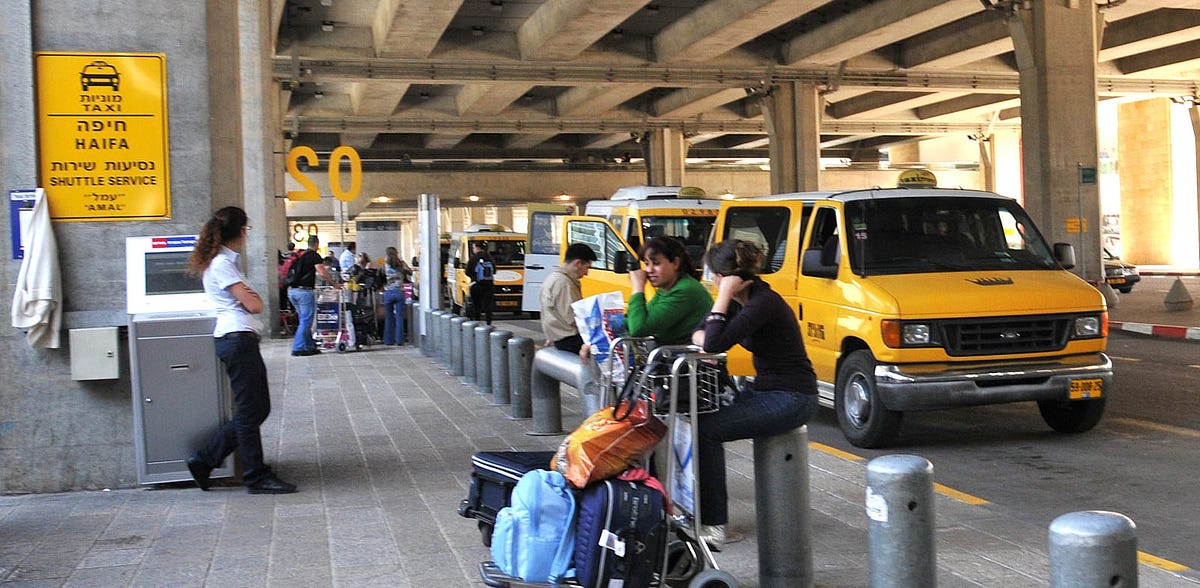 Airport Pickups Barcelona: Reliable Airport Pickup and Taxi Service to Girona Airport | by airportpickupsbarcelona | Sep, 2025 | Medium