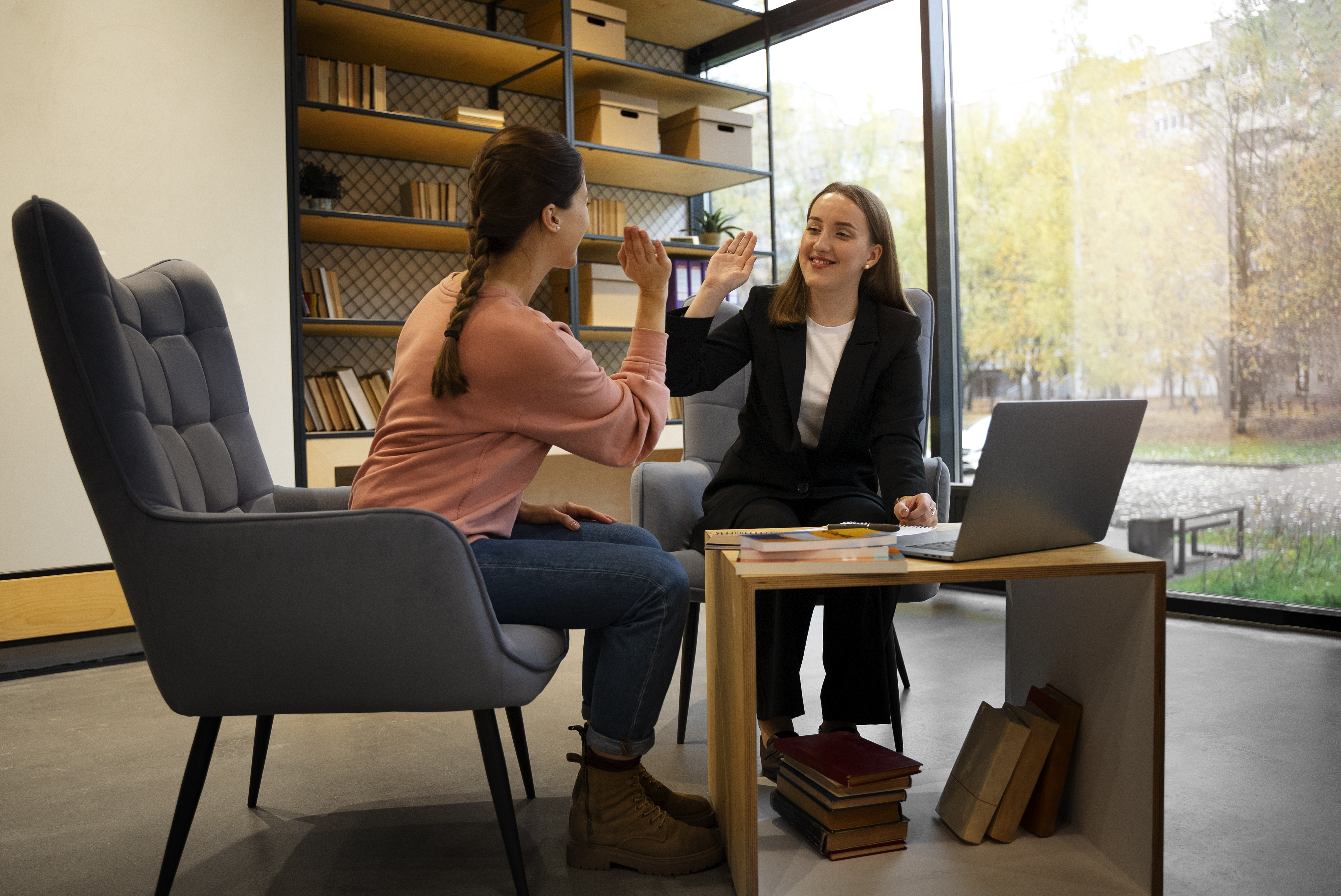 Discover the Best Coworking Space Near Me for Work and Collaboration – Spryrocket Station