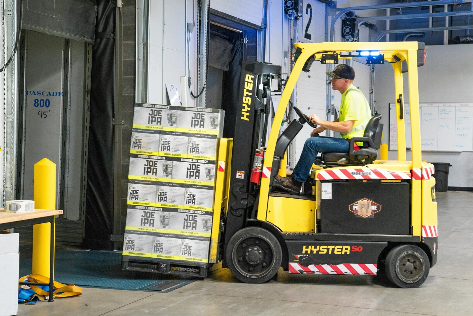 Road Cargo From Dubai | Best Cargo Shipping Company in UAE