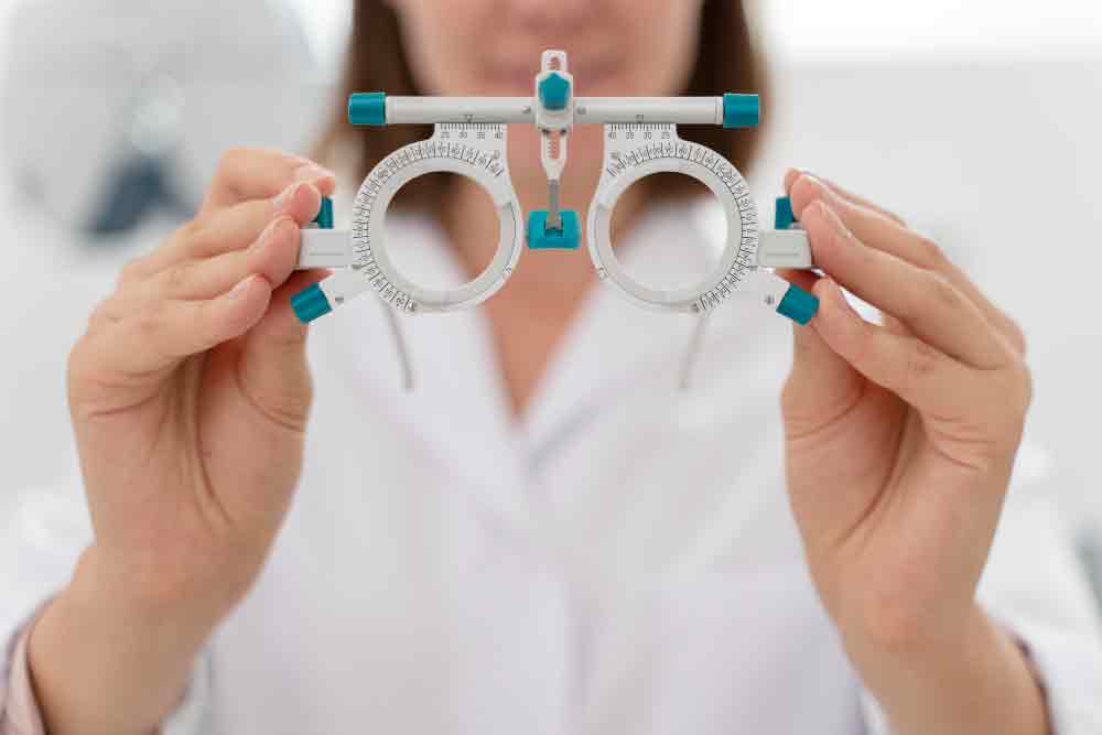 Opening a Medical Glass Business in Qatar: A Complete Guide - ESES CORP | Company Formation in Qatar & PRO Service