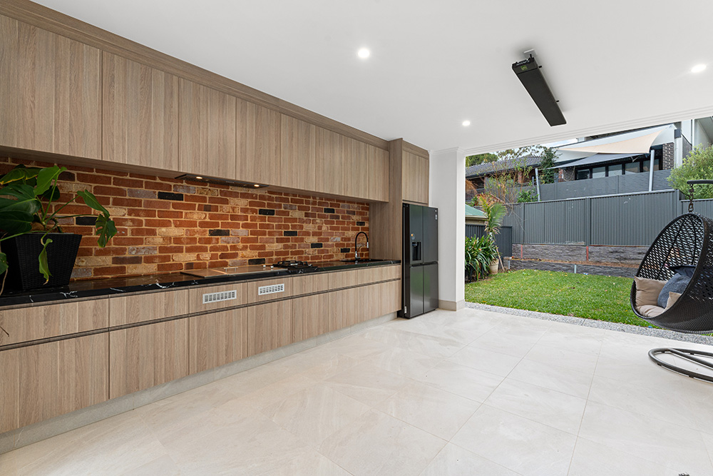 Kitchen Renovations Adelaide | New Kitchen Design | Hills Robes