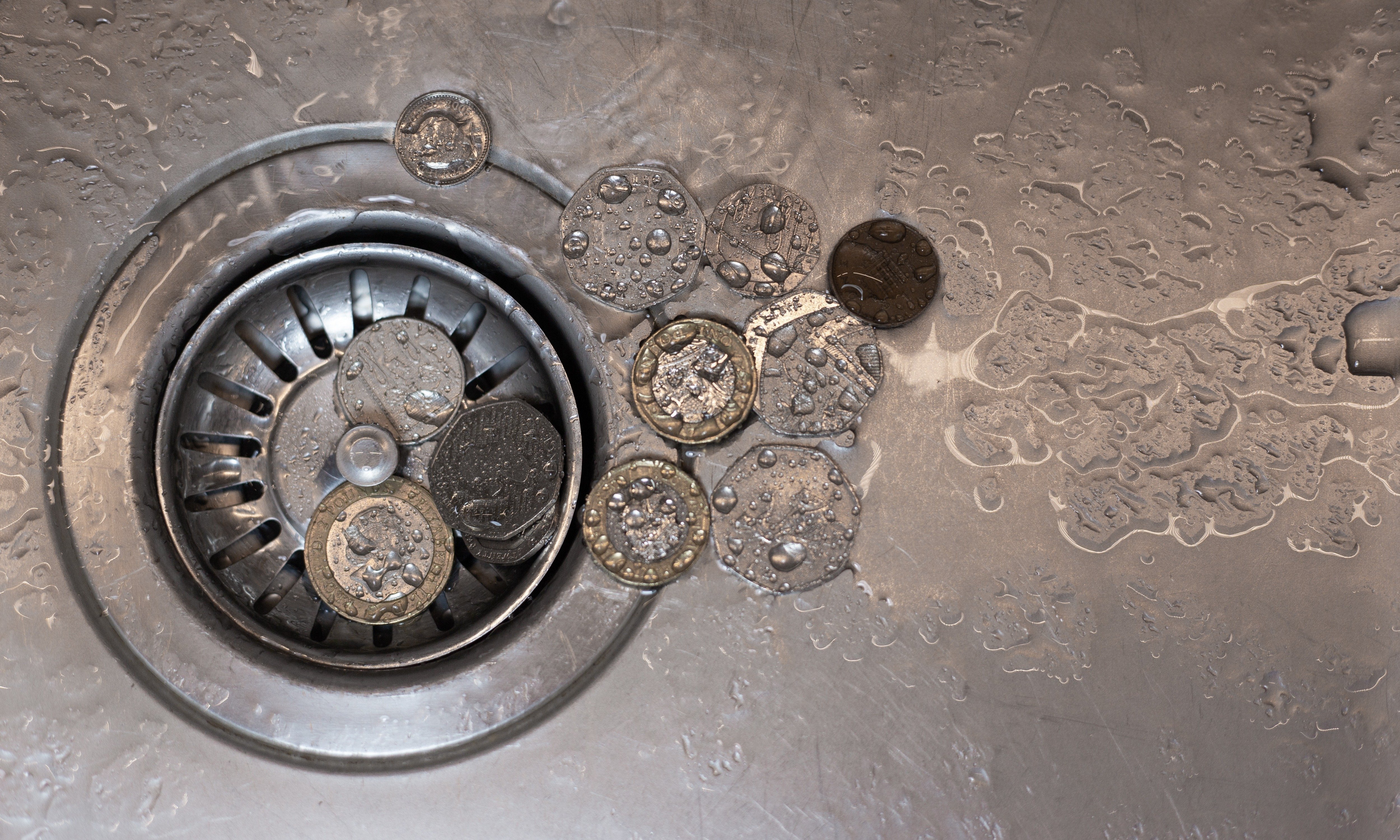 7 Hidden Money Wasters That Are Quietly Draining Your Wallet