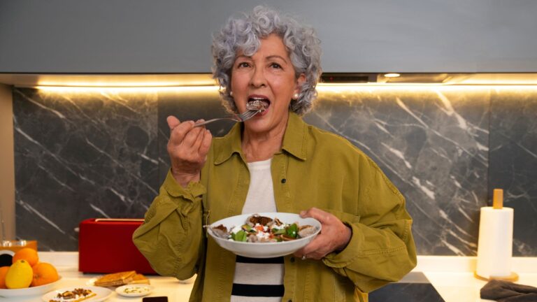 Nutrition Tips for Seniors | Healthy Aging at Casamar