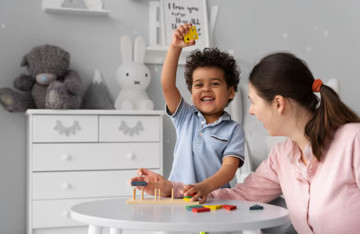 The Power of Curiosity: Guiding Children Through Discovery and Play