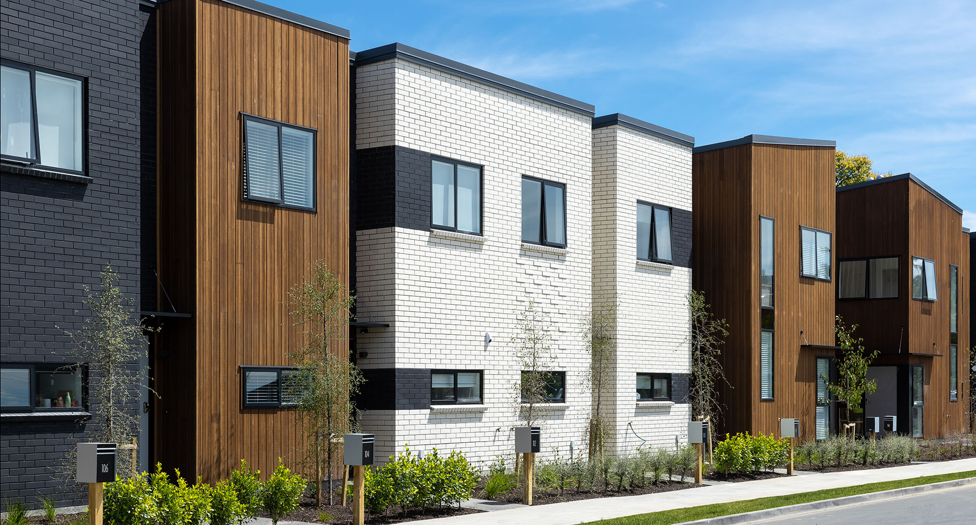 Aluminium Doors And Windows By Express Aluminium Auckland