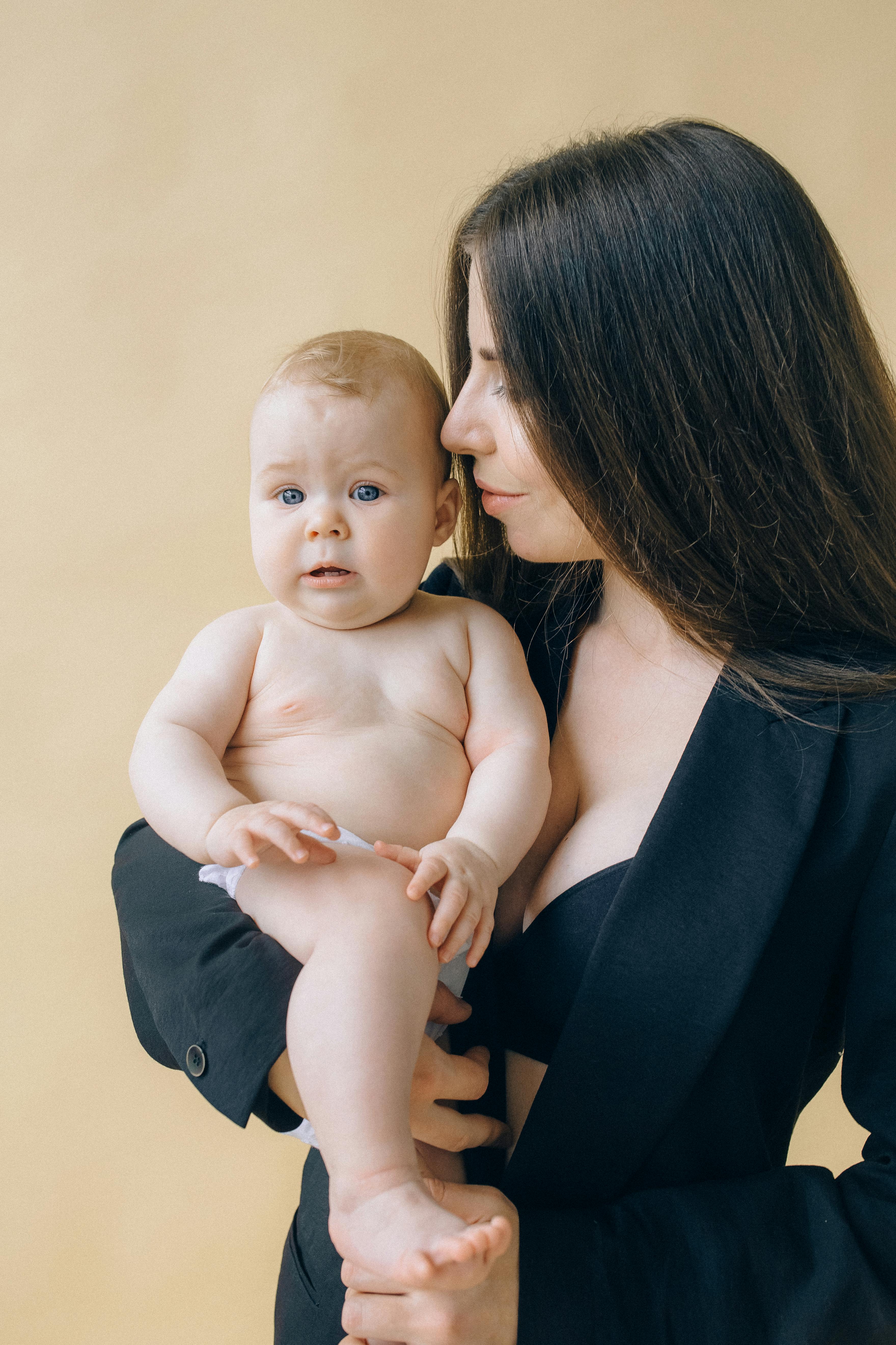 Postnatal MOT in Chobham