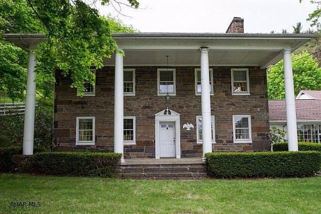 The Miners' Lodge, Room rental | overnight stay while you are travelling