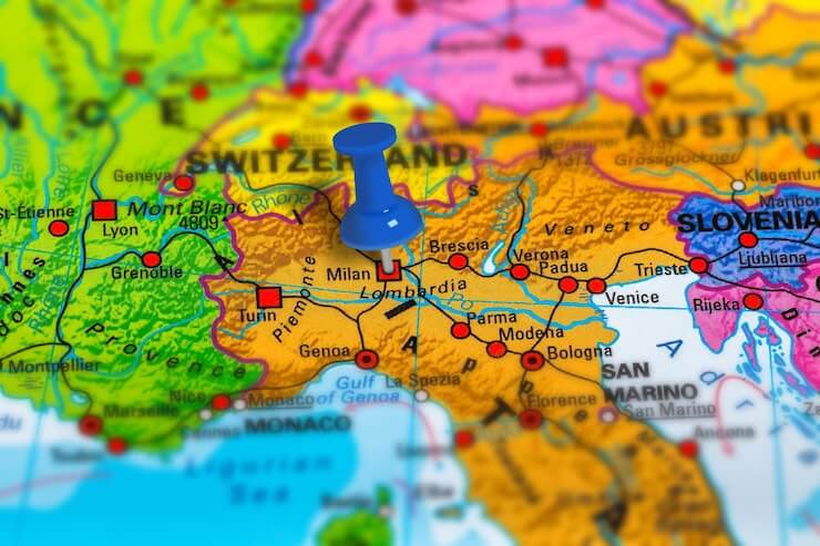 Tien van de beste Europese kaarten om te verzamelen - Delftsblaeu