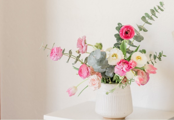 Artificial Funeral Flowers with Next Day Delivery in the UK: A Complete Buying Guide - Funeral Flowers Delivery London UK, Ireland