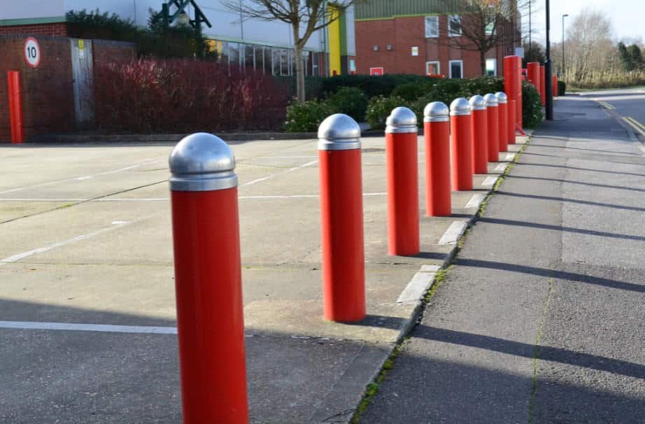 Choose the Right Security Bollard Crash-Rating - R3 Access