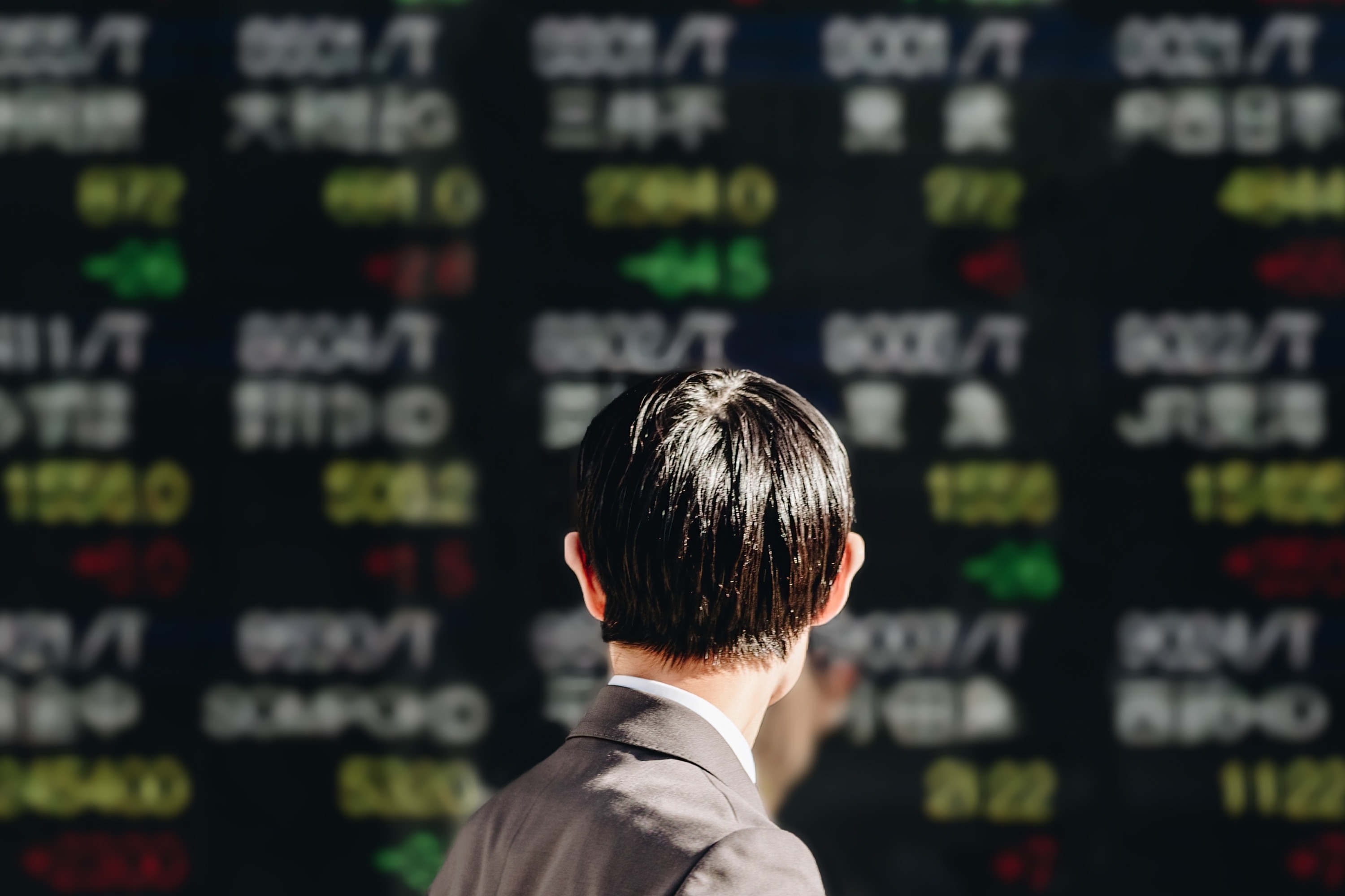 Is the Stock Market Rigged? Why Many Investors Are Turning to Alternatives