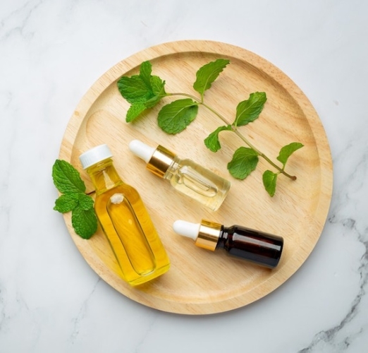 Bulk Peppermint Oil | Peppermint Essential Oil Manufacturers and Bulk Suppliers - Norex Flavours