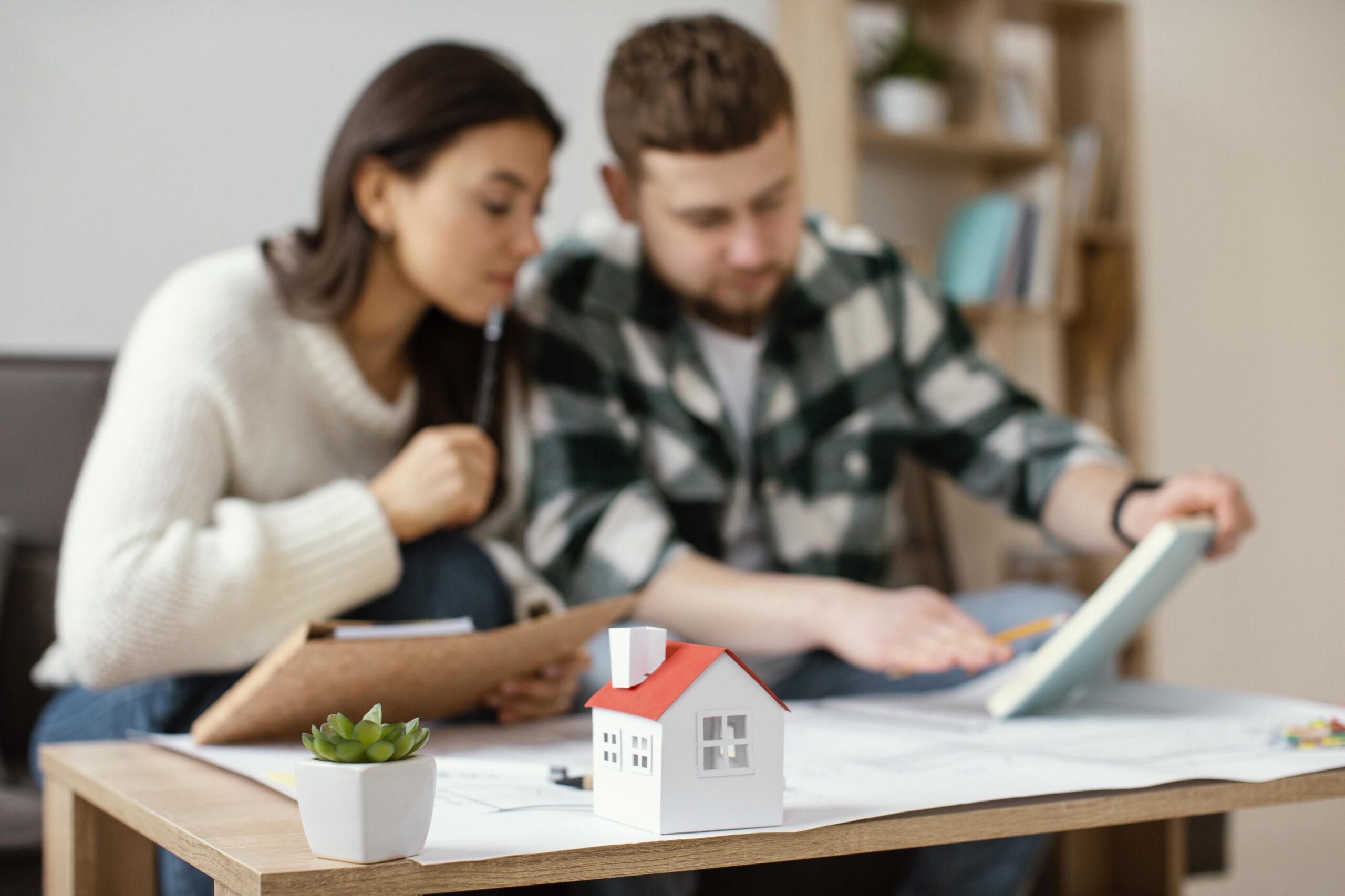 How Solicitors Help You Claim for Housing Disrepair in London