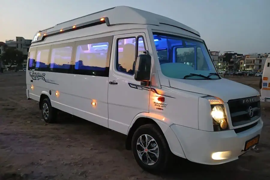 Delhi Group Travel: Finding Tempo Traveller on Rent Near You - BlogPulseGuru