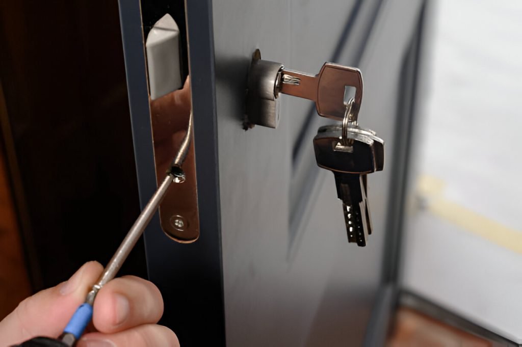 24 Hour Emergency Locksmith Help in London | N1 Locksmiths