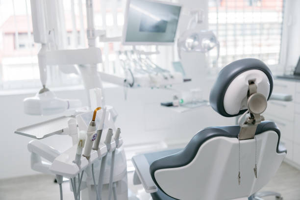 How an Oral Maxillofacial Surgeon Can Improve Jaw Health