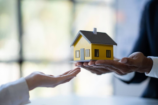 Avoid Mortgage Mistakes as a First-Time Home Buyer