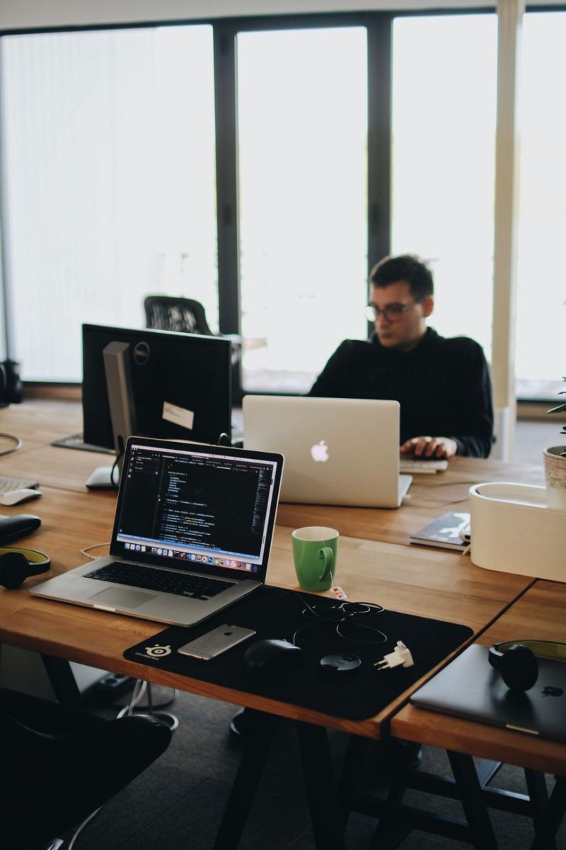 Optimizing for GEO: Why Your eCommerce Website Developer Must Prioritize AI Engine Discovery in 2026 – Nayra