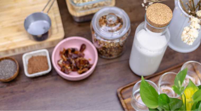 Natural Remedies for Menopause: Evidence-Based Guide to Herbs, Supplements & Holistic Relief - menopauseonset.com