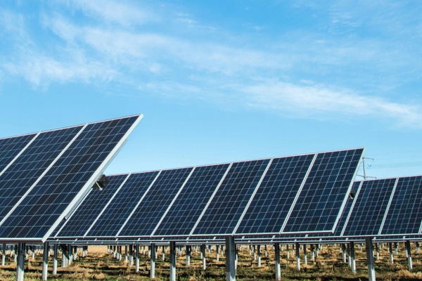 Home Solar Power Generator: The Smart Way to Reliable Clean Energy