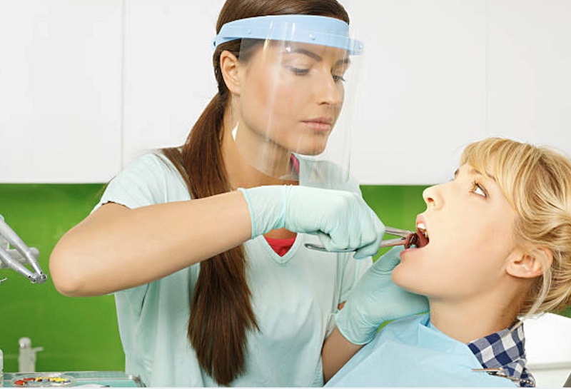 Gentle and Professional Tooth Extraction in Mount Roskill, Auckland for a Healthier Smile – WealthnFit