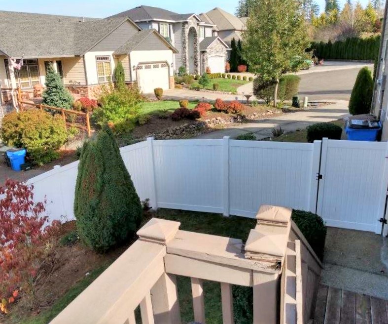 The Best No or Low Maintenance Fence Options - Fenceworks NW - Fence & Deck Installation Clark County WA | FenceWorks NW