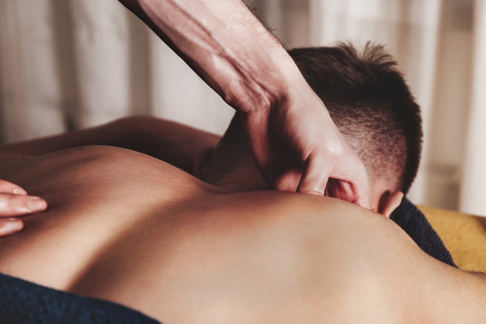 How Does Deep Tissue Massage in Hemel Hempstead Work?