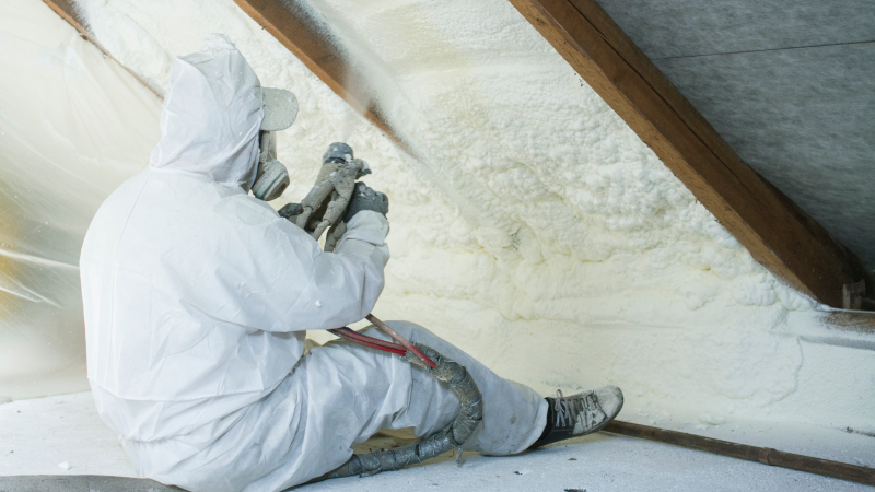 Spray Foam Insulation Des Moines | Des Moines Insulation Experts