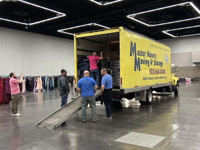5 Smart Tips for Choosing Reliable Movers