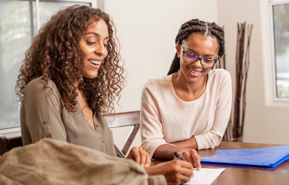 Mobile Tutors: Finding the Best Tutors in Edmonton for Your Child