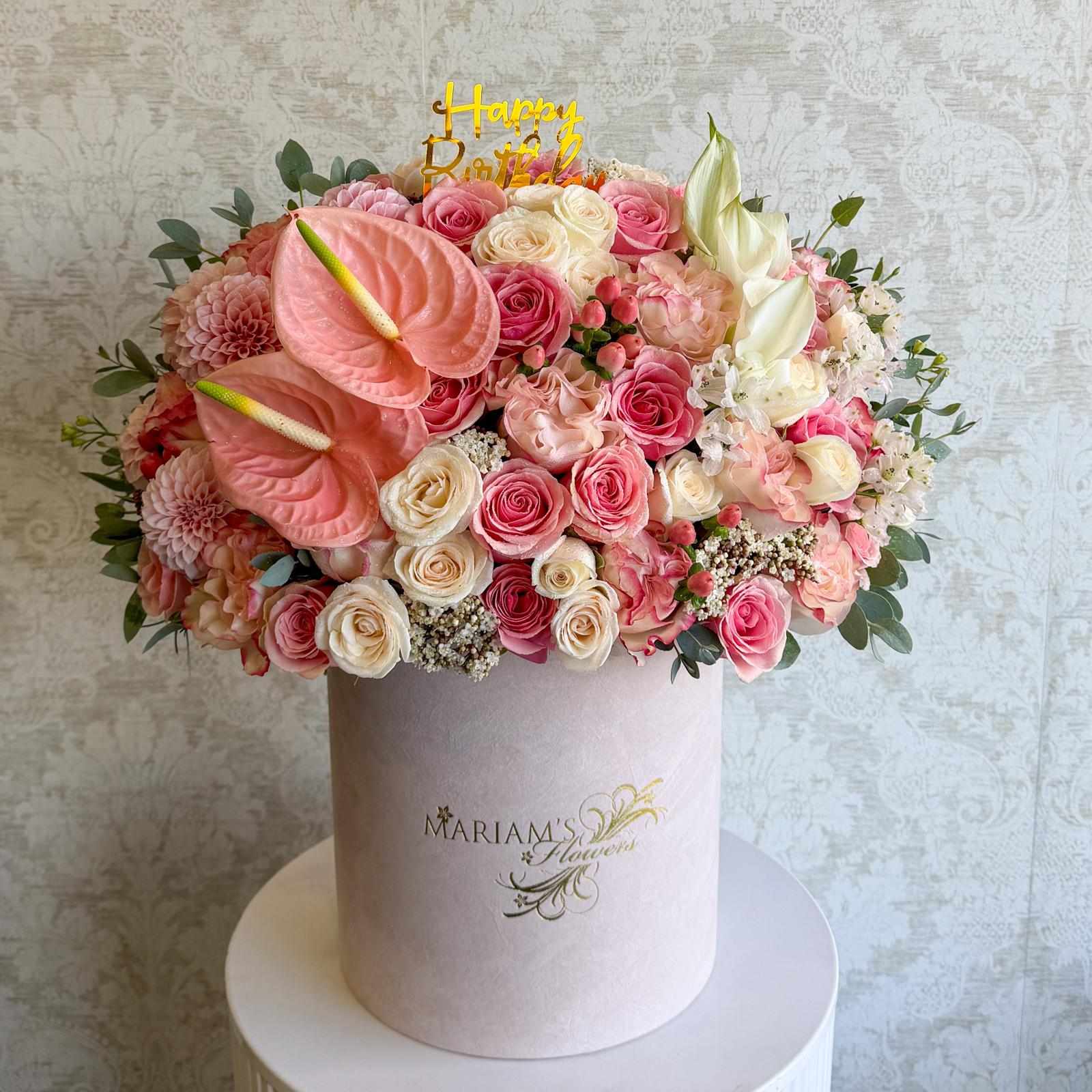 7 Beautiful Ways to Gift a Wrapped Bouquet of Hot Pink Roses